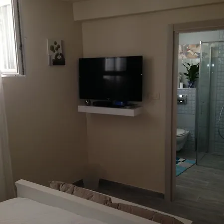 Marco Apartment *