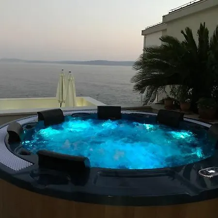 Apartment Marco Trogir