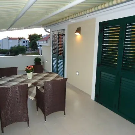 Marco Apartment *